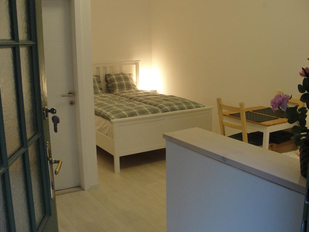 Studio apartment - Green door Zagreb Buitenkant foto