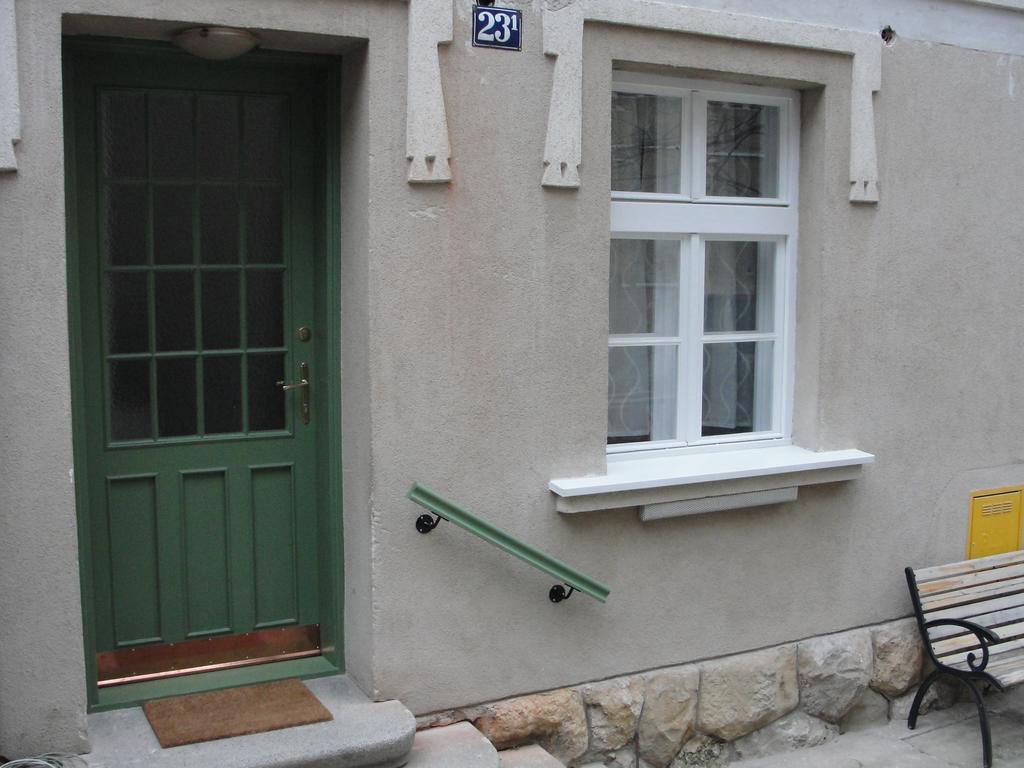 Studio apartment - Green door Zagreb Buitenkant foto